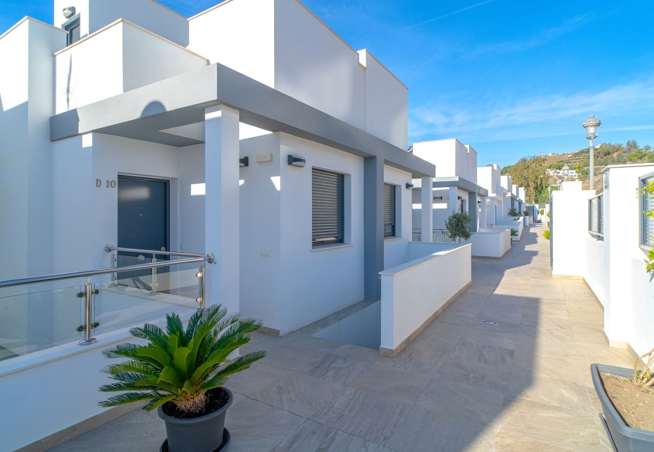 Ferienwohnung in Nerja - Terrazas de Ladera Duplex 10 by Casasol