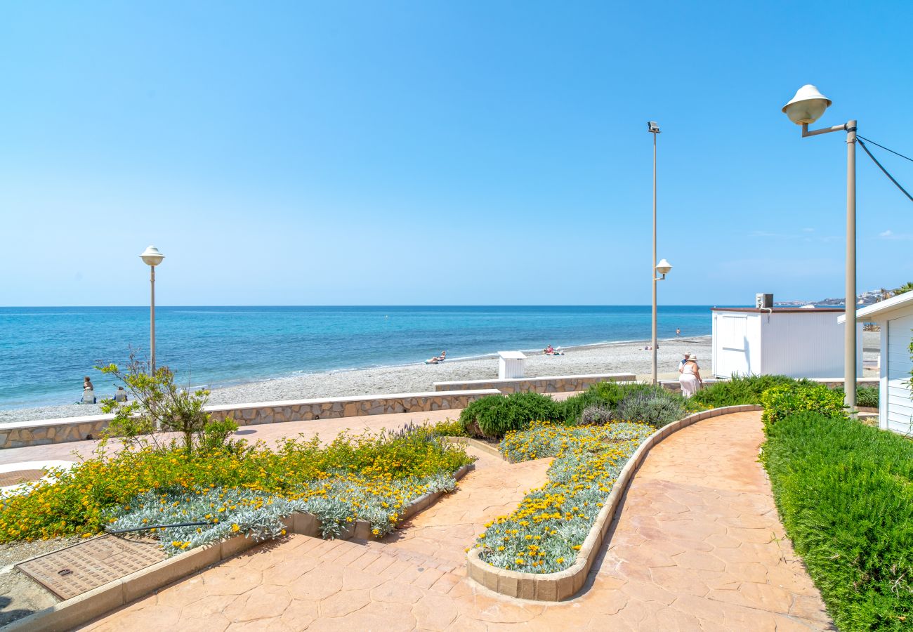 Ferienwohnung in Nerja - Stella Maris Beachfront 3A by Casasol