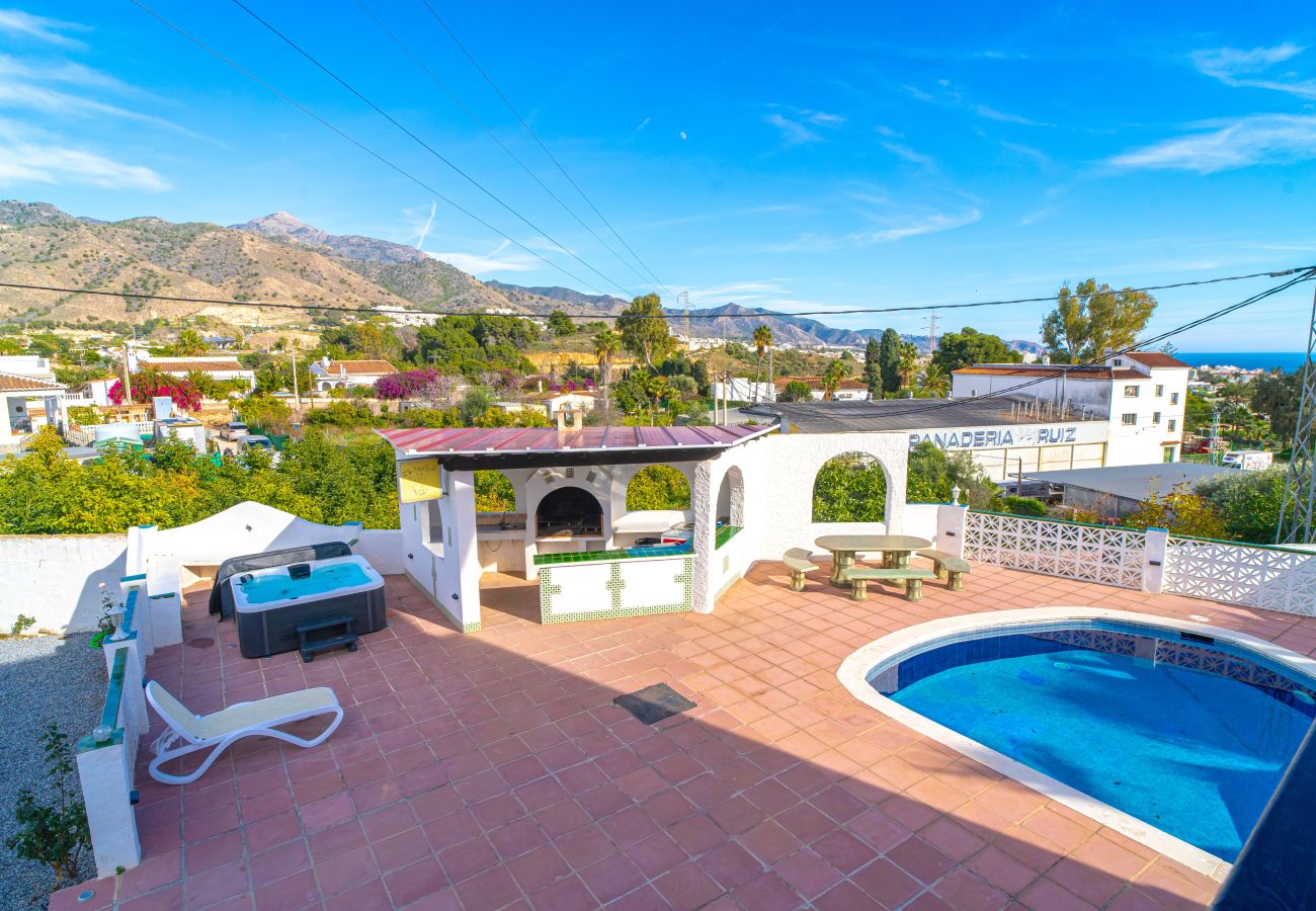 Villa in Nerja - Villa Mauri Private Pool by Casasol